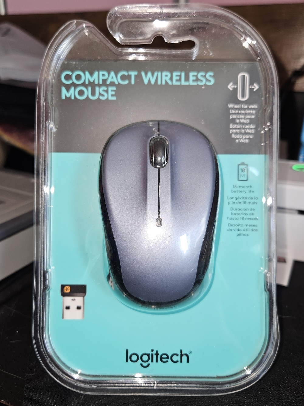 Logitech Compact Wireless Mouse in Black